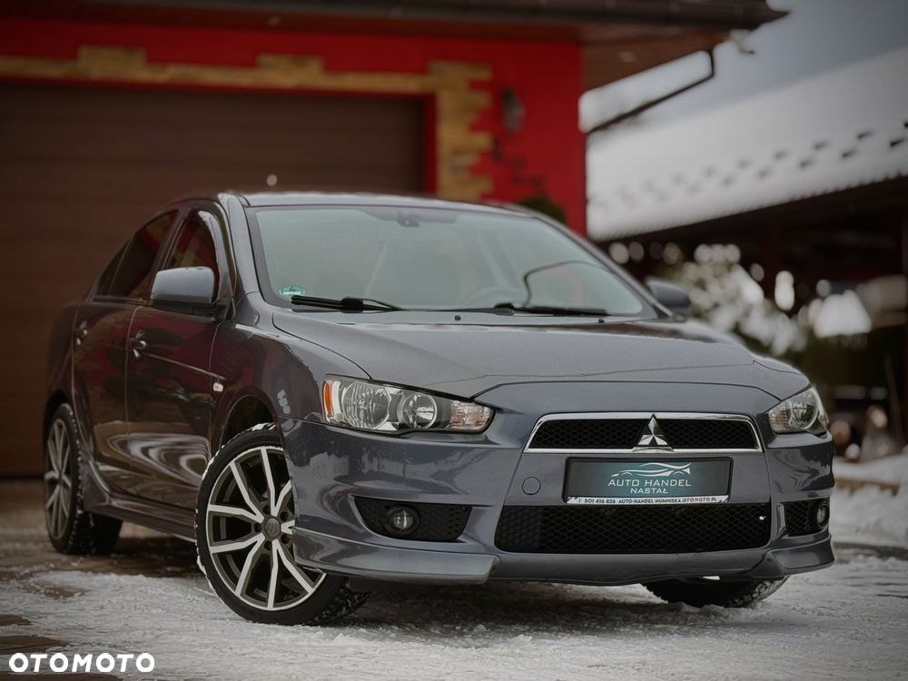 Mitsubishi Lancer - 1