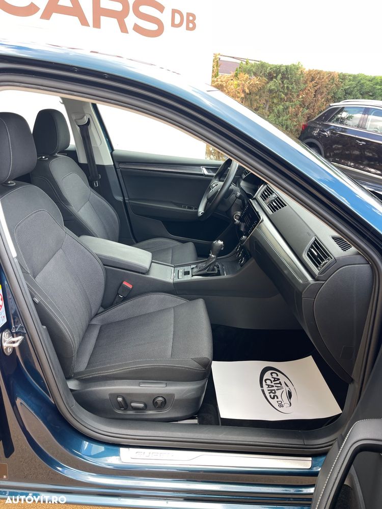 Skoda Superb 2.0 TDI DSG Premium Edition - 23