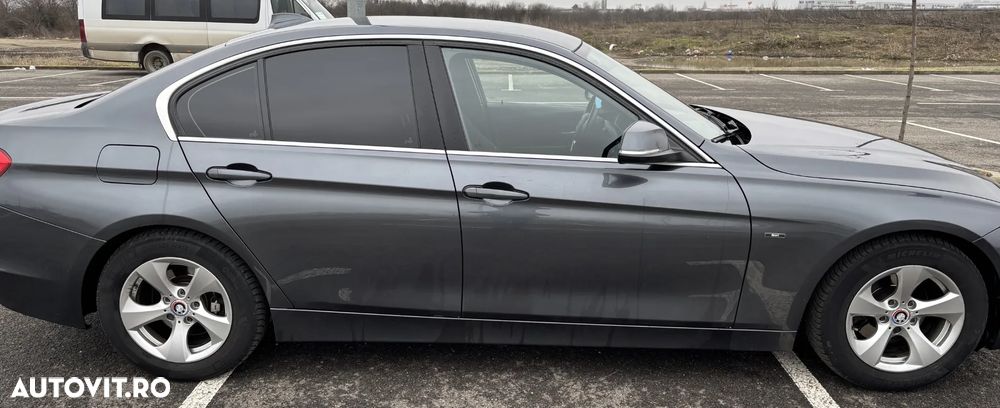 BMW Seria 3 - 15