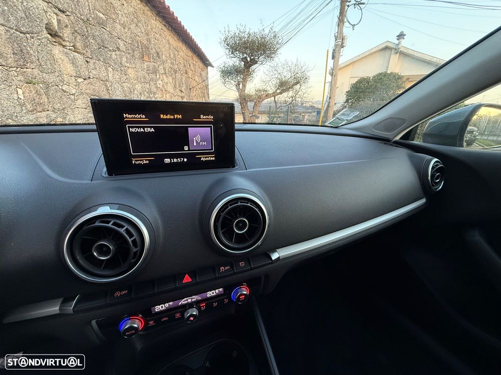 Audi A3 1.6 TDI Attraction - 5