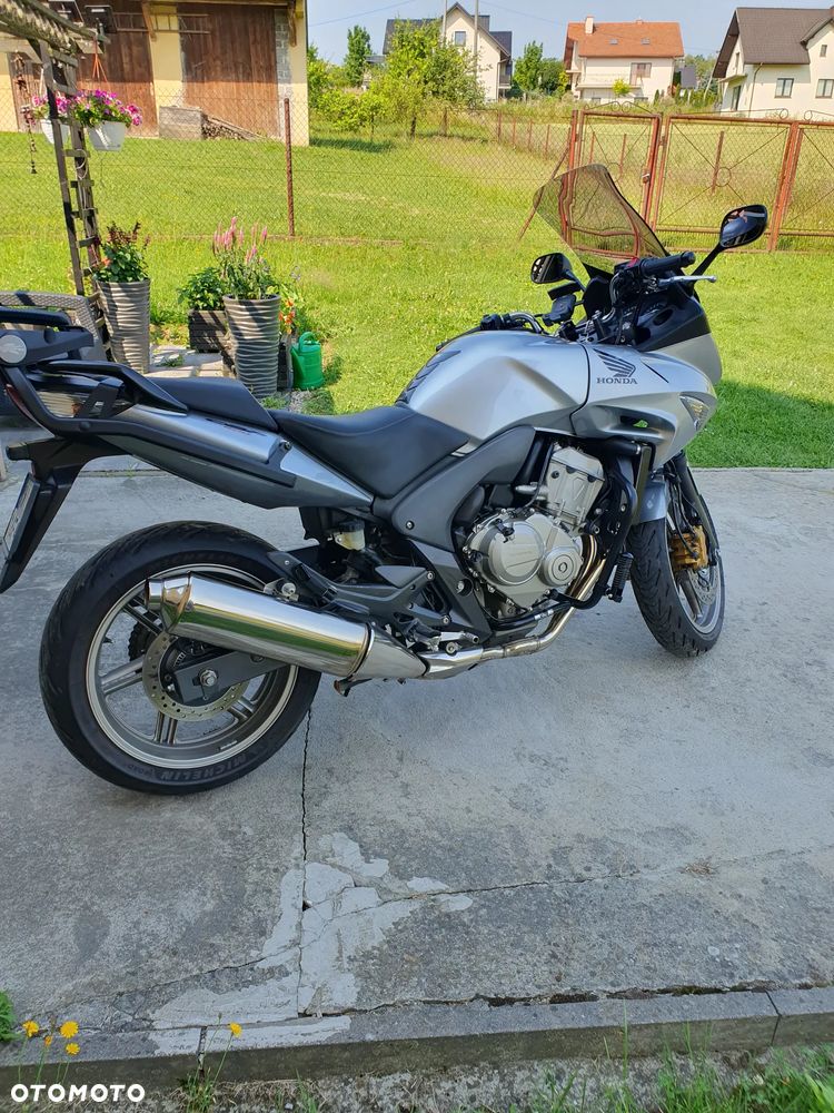 Honda CBF - 18