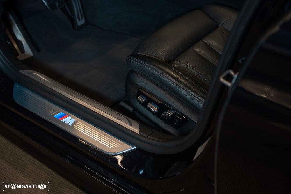 BMW 740 e iPerformance Pack M - 24