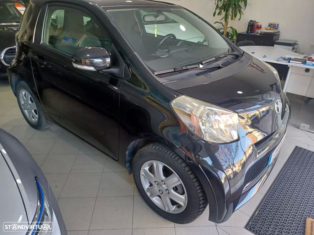 Toyota iQ 1.0 VVT-i Essential+AC - 7