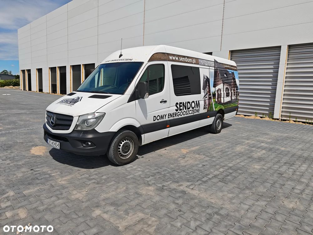 Mercedes-Benz Sprinter - 1