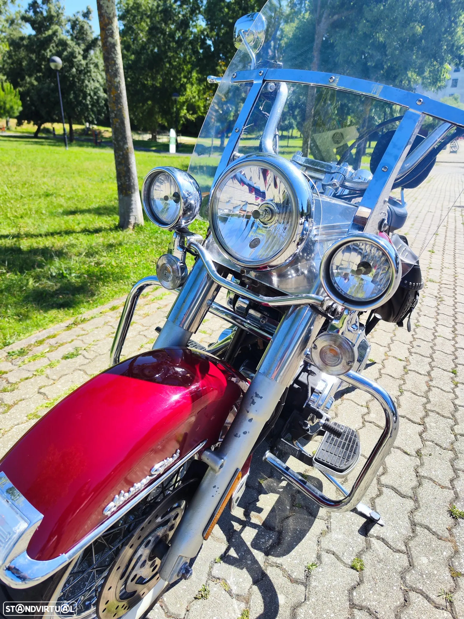 Harley-Davidson Heritage Softail - 11