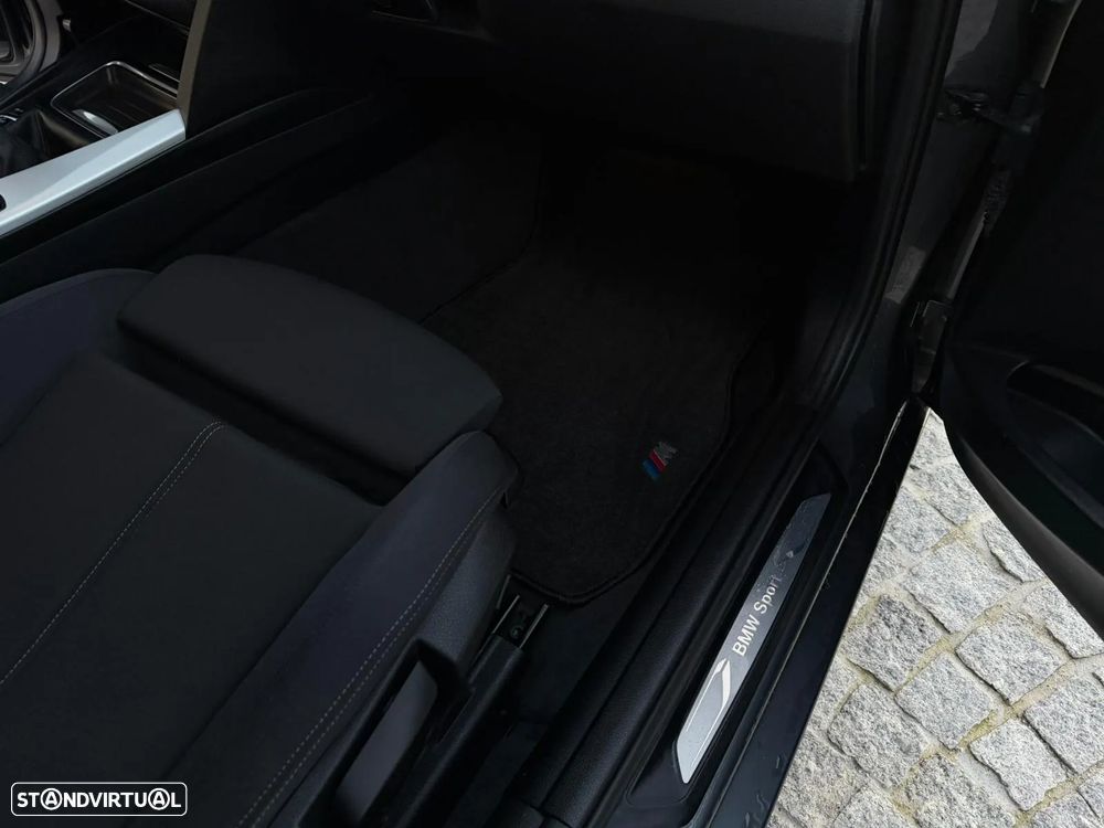 BMW 318 d Touring Line Sport - 11