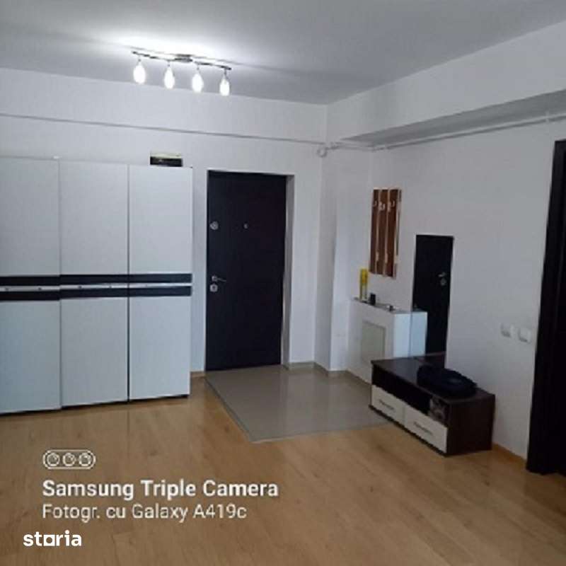 Particular vand garsoniera 36mp str Lacul Mare 12-14 , sector 5 — fotografia 3