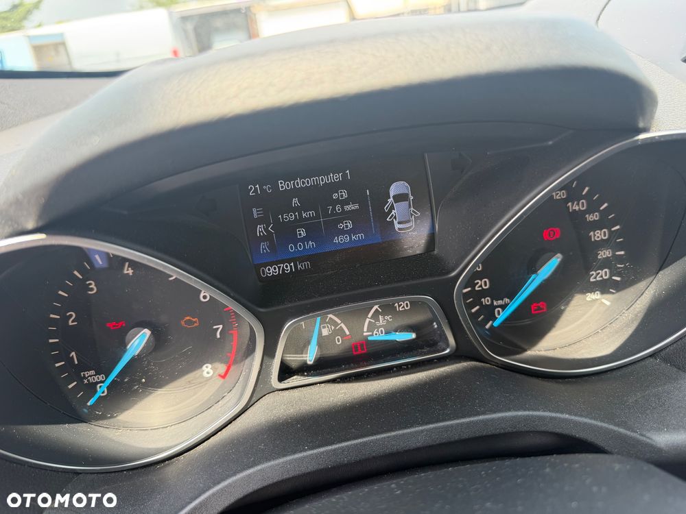 Ford Kuga 1.5 EcoBoost 2x4 SYNC - 11