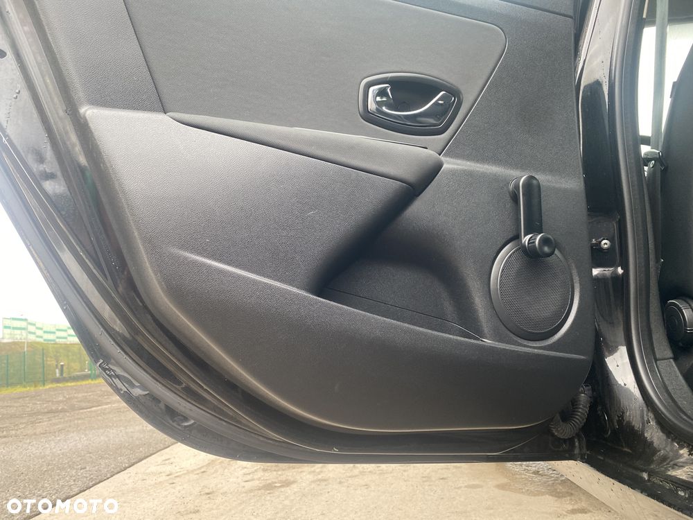 Renault Megane 1.6 16V 100 TomTom Edition - 18