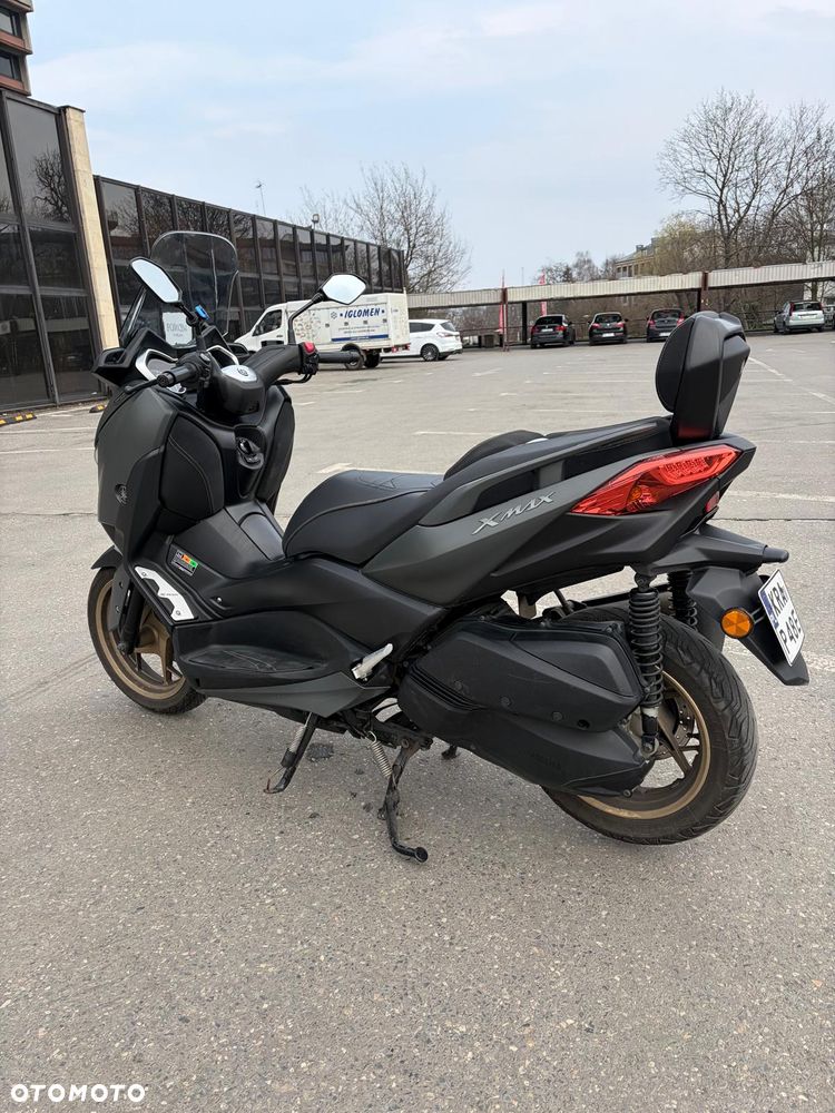 Yamaha X-max - 5