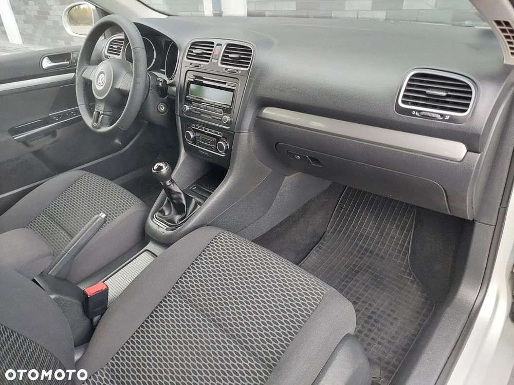 Volkswagen Golf VI 1.6 TDI Comfortline - 7