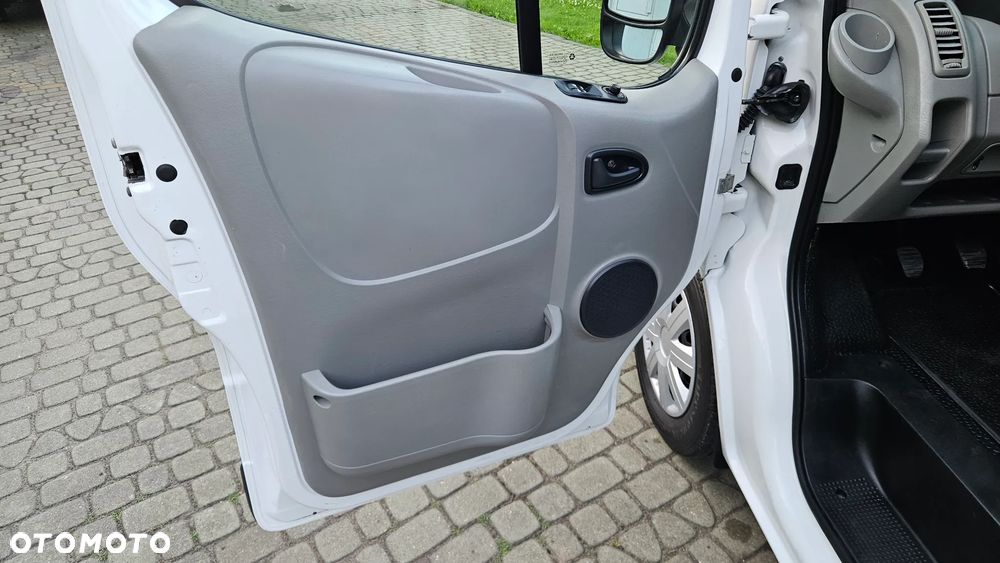 Renault Trafic 2,0DCI 115KM L2H1 Długi 2014Rok 167T.Km. Klima Tempomat - 12