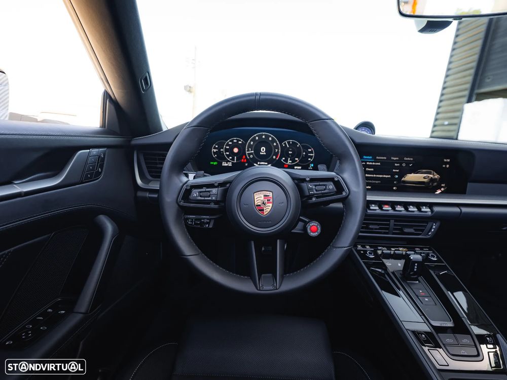 Porsche 911 (992) Carrera - 22