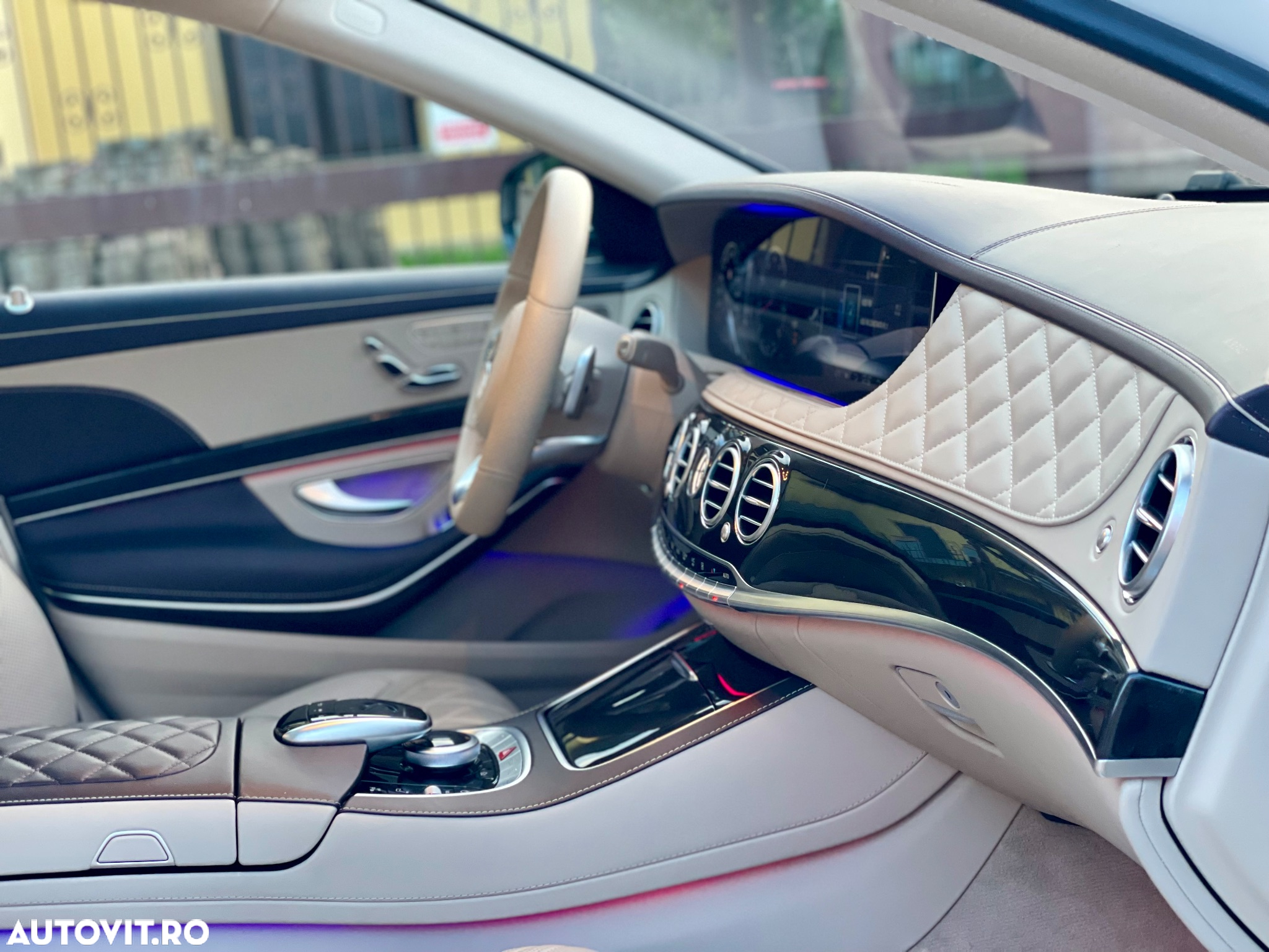 Mercedes-Benz S 560 L 4Matic 9G-TRONIC - 19