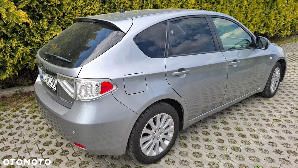 Subaru Impreza 2.0 RA - 2
