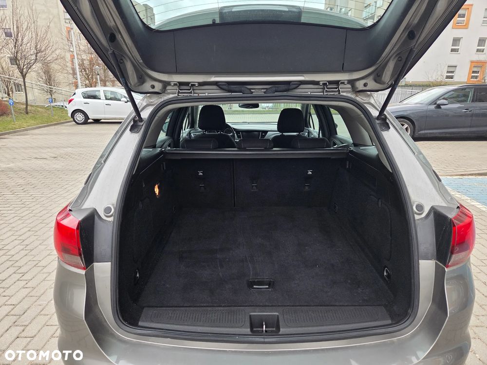 Opel Astra 1.6 CDTI Essentia S&S - 13