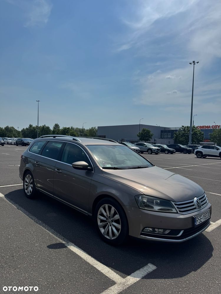 Volkswagen Passat 1.6 TDI Comfortline - 1