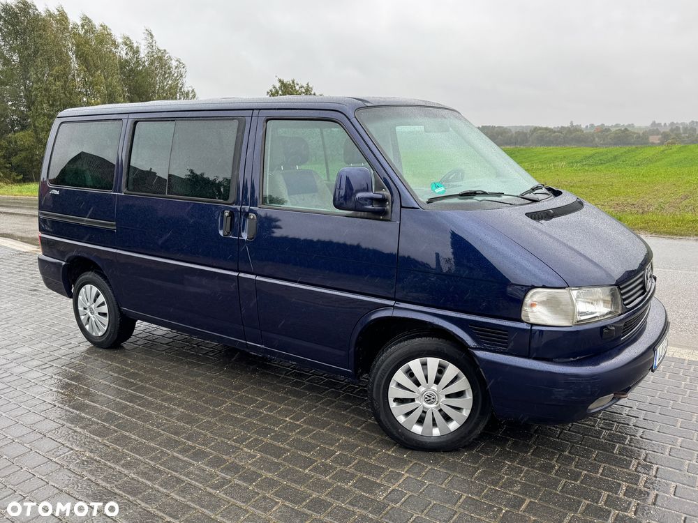 Volkswagen Multivan TDI - 11