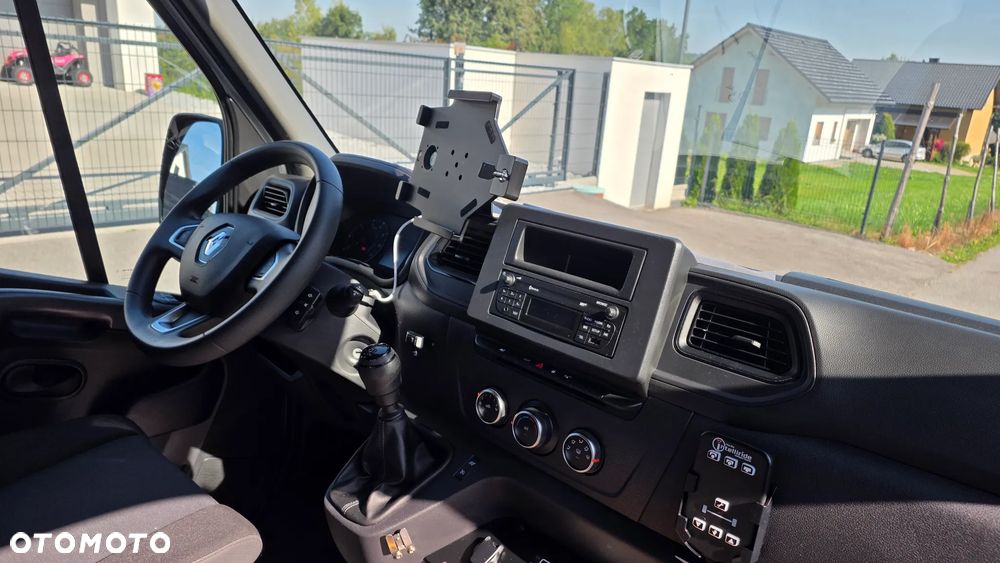Renault Master Ambulans karetka gwarancja - 22