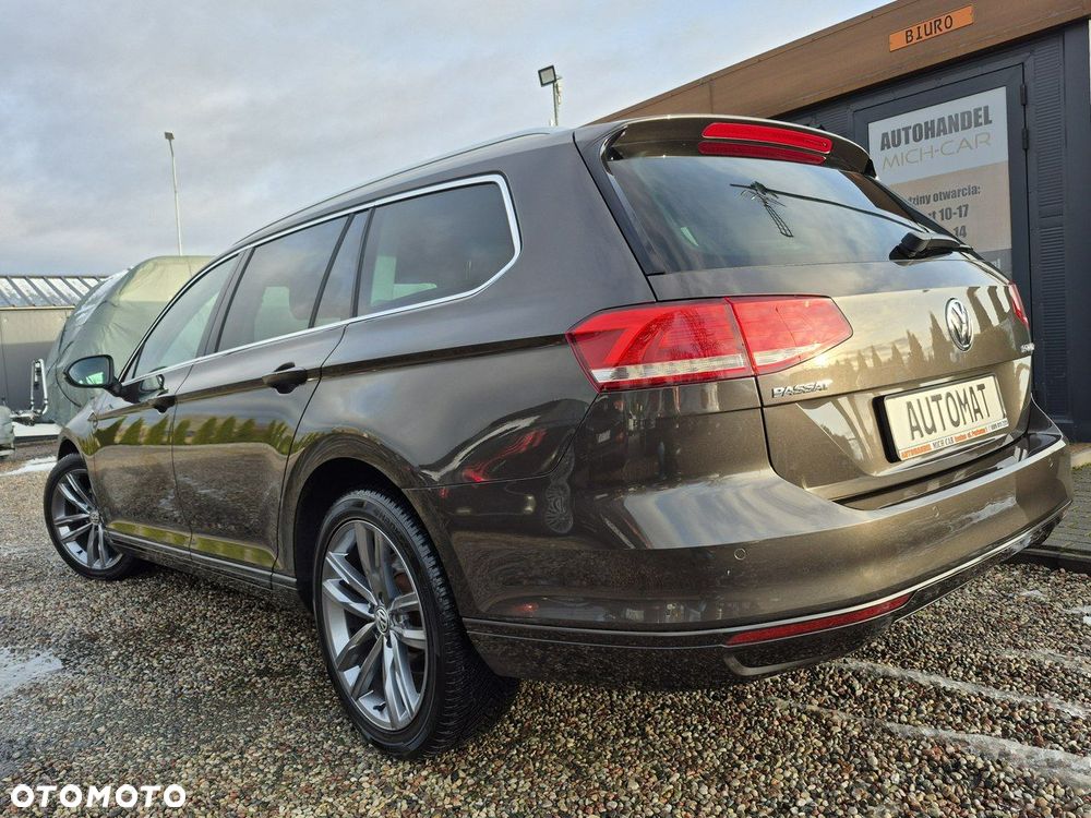 Volkswagen Passat Variant - 4