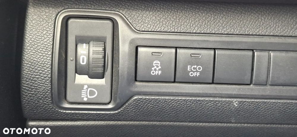 Peugeot 308 1.6 BlueHDi Business Line S&S - 22