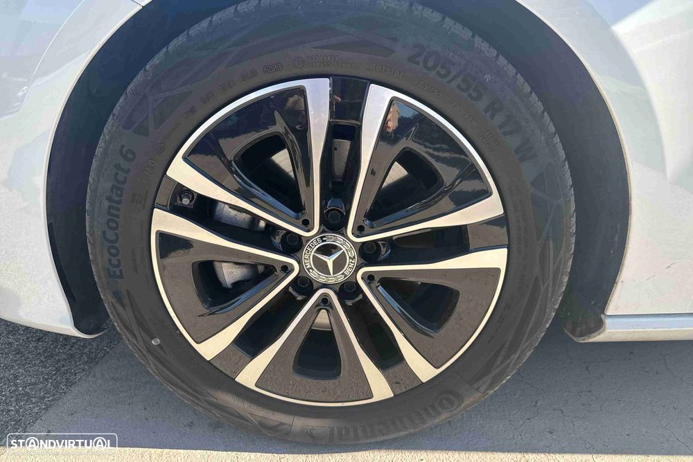 Mercedes-Benz CLA 180 d - 6