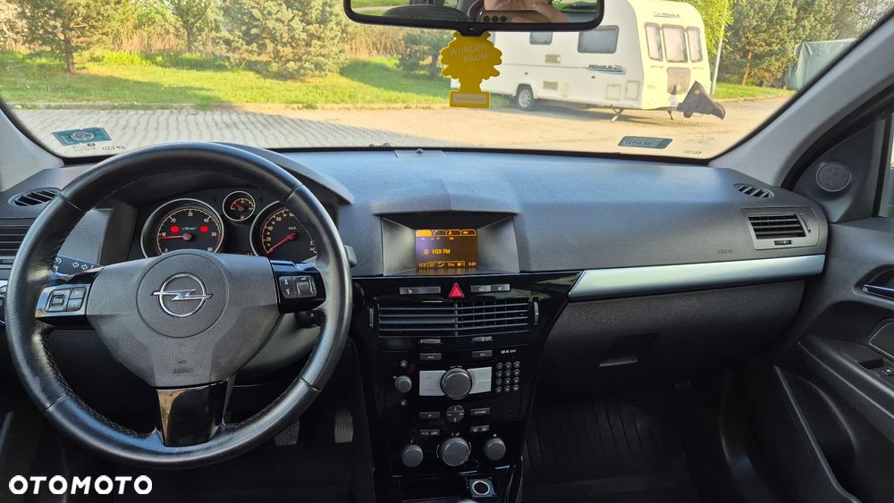 Opel Astra 1.7 CDTI DPF Cosmo - 7