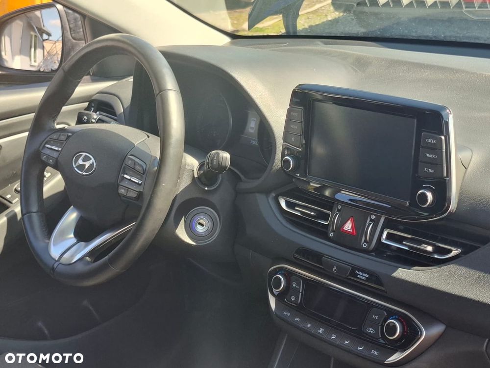 Hyundai i30 - 12