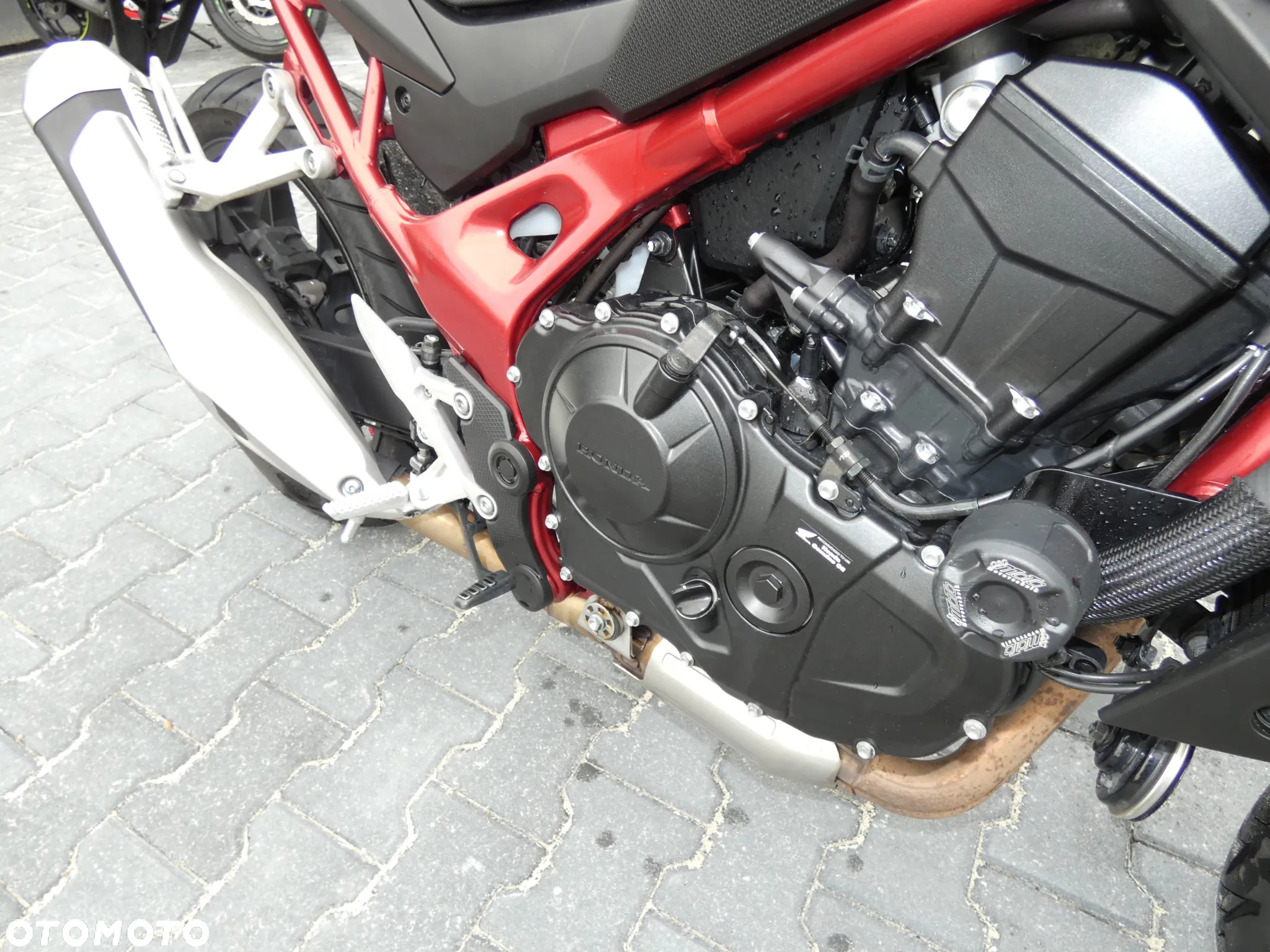 Honda Hornet - 15