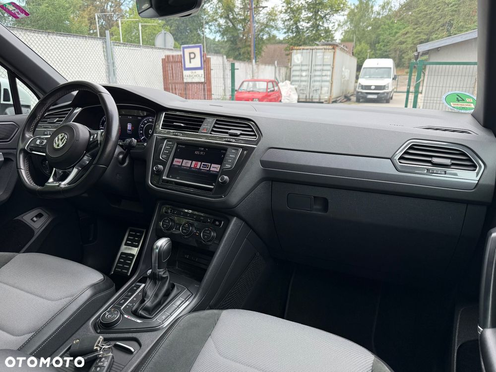 Volkswagen Tiguan 2.0 TDI SCR 4Motion (BlueMotion Techn.) DSG Highline - 12