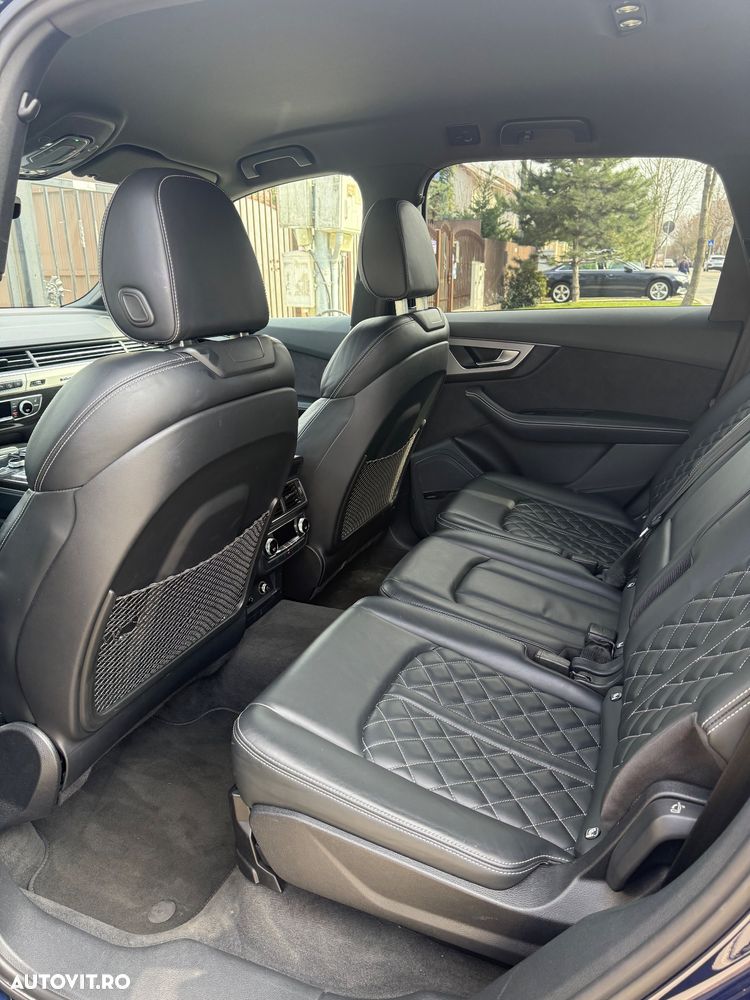 Audi SQ7 4.0 TDI quattro Tiptronic - 6