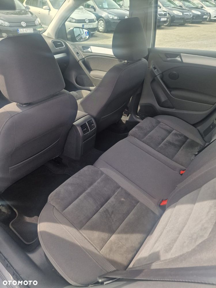 Volkswagen Golf - 4