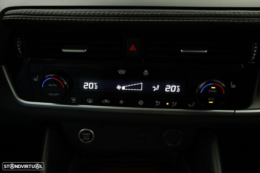 Nissan Qashqai 1.3 DIG-T N-Connecta LED Xtronic - 13