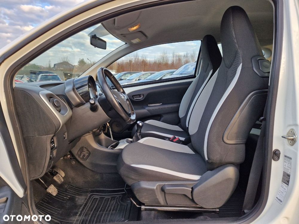 Toyota Aygo - 5