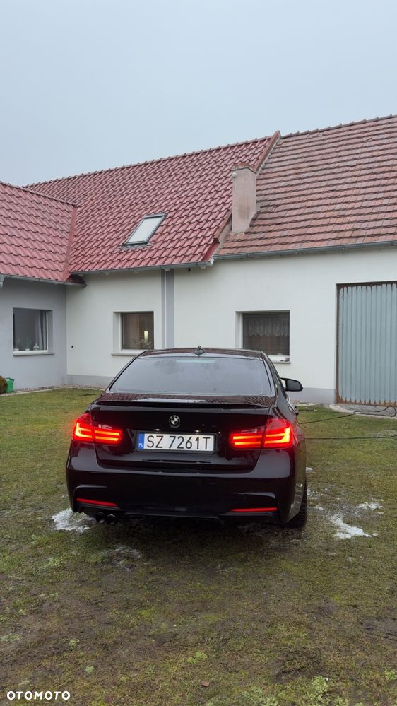 BMW Seria 3 328i - 8