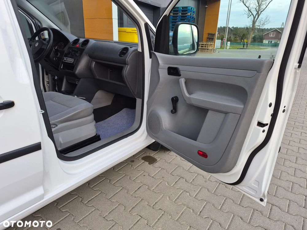 Volkswagen Caddy - 9