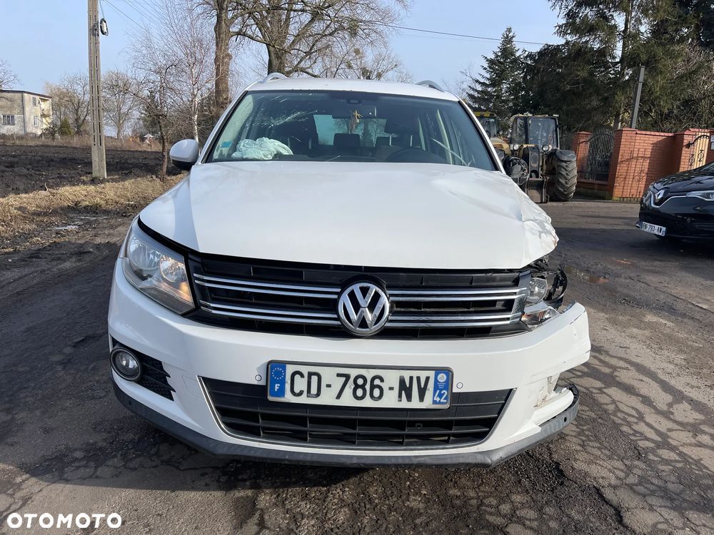Volkswagen Tiguan 2.0 TDI DPF BlueMotion Technology Trend & Fun - 25
