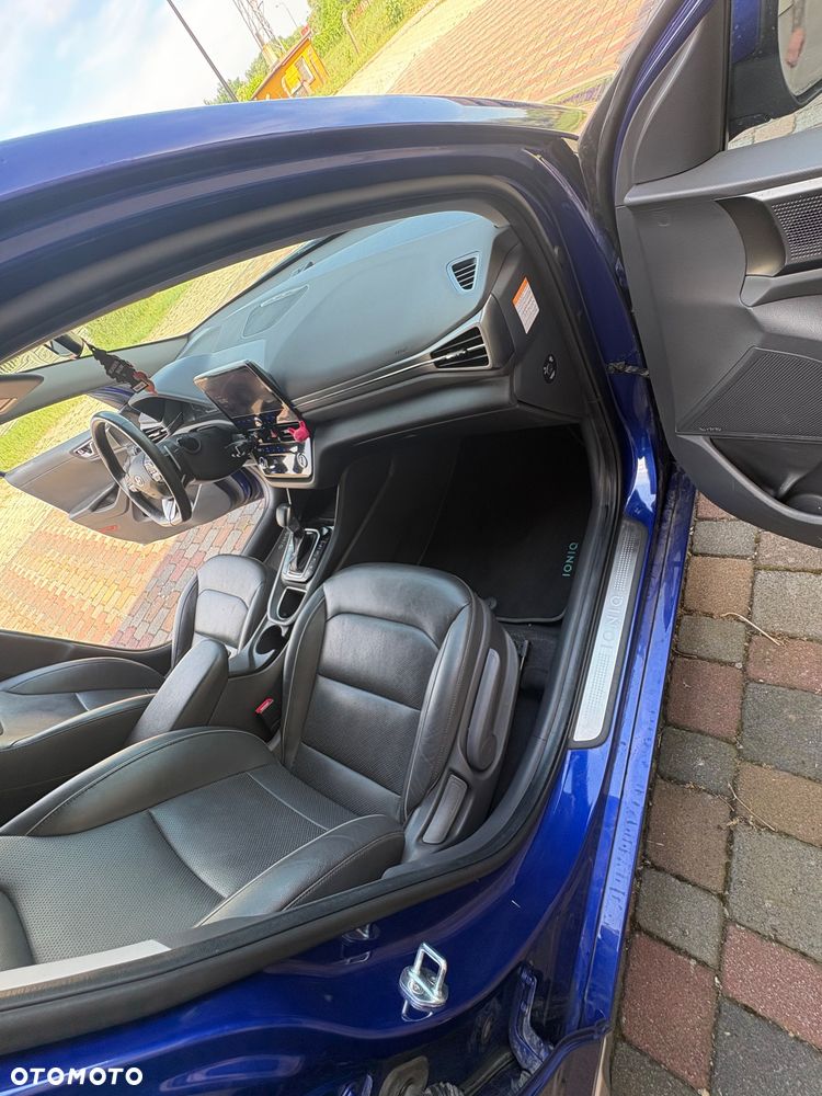 Hyundai IONIQ 1.6 GDI Premium - 18