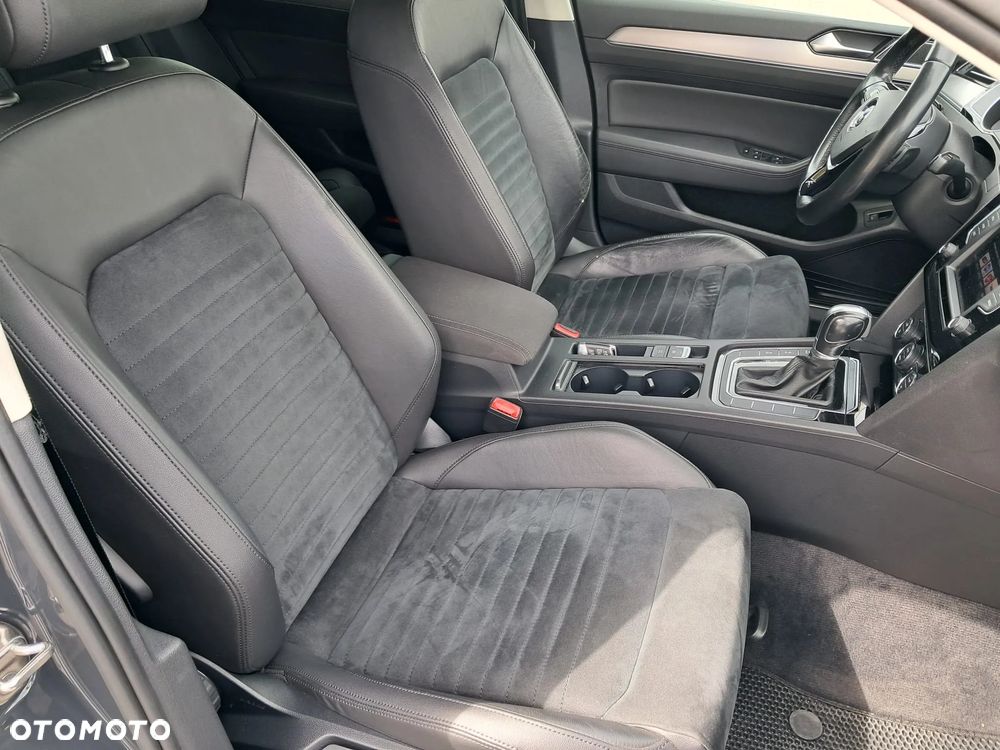 Volkswagen Passat 2.0 TDI BMT Highline DSG - 27