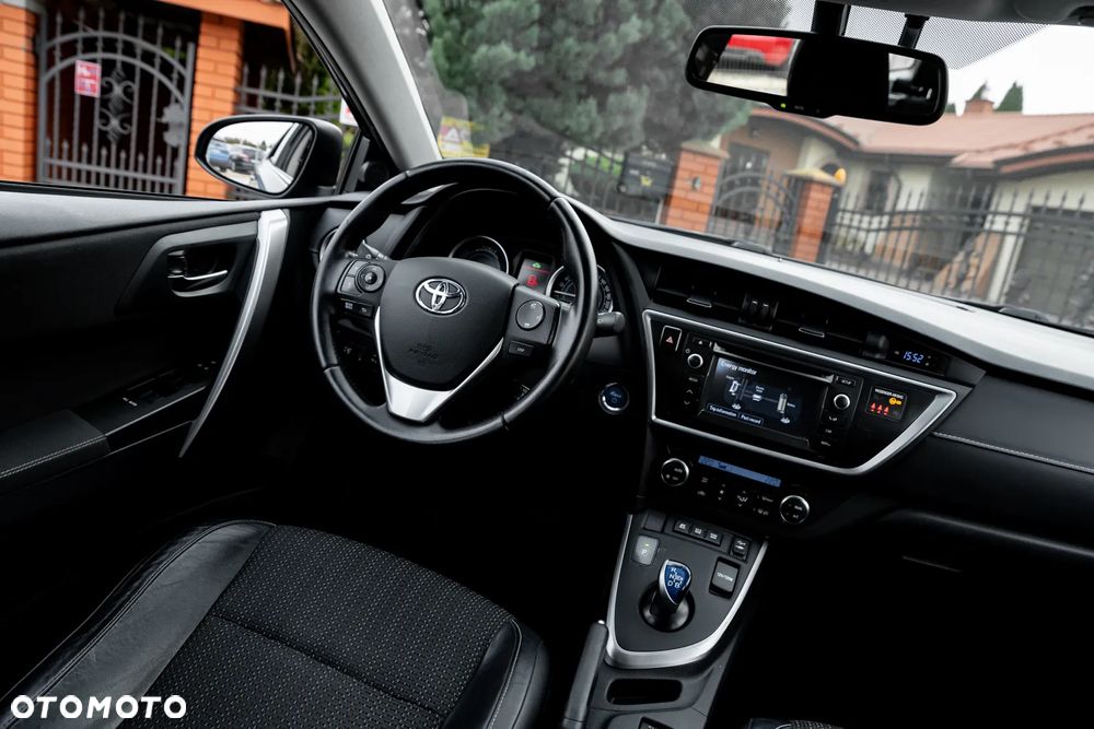 Toyota Auris - 27