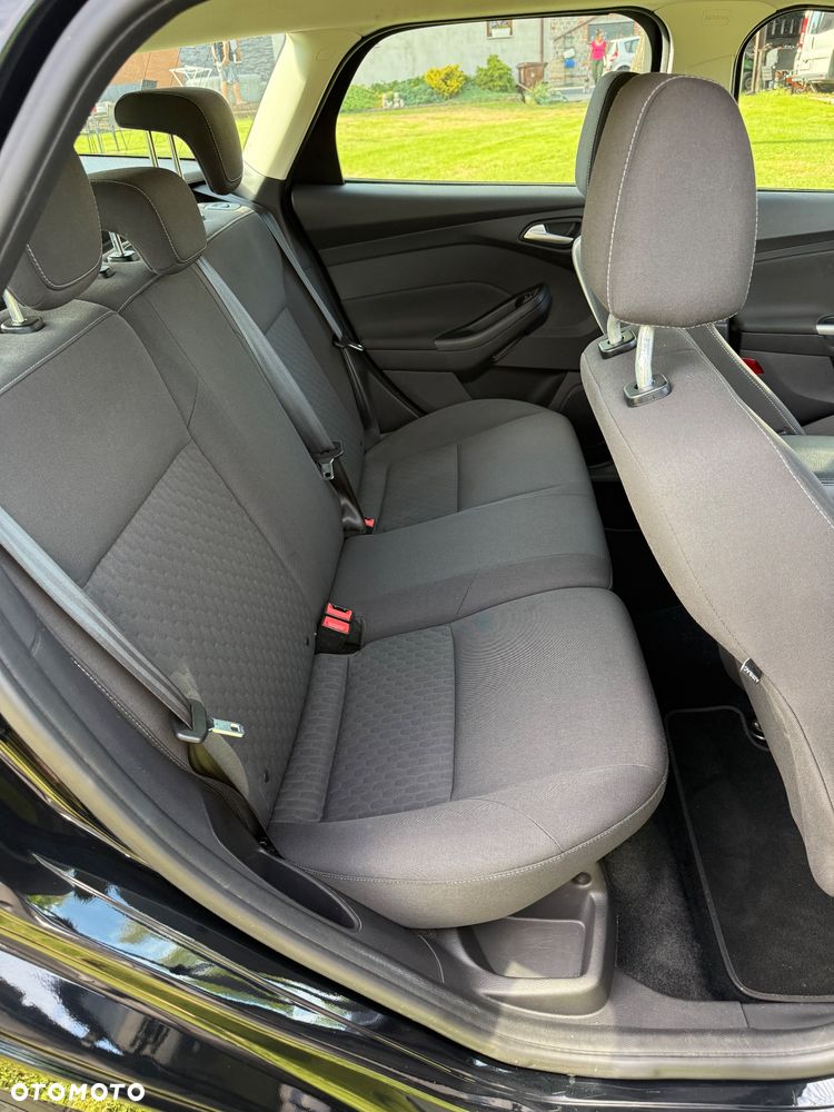 Ford Focus 1.0 EcoBoost Trend - 6