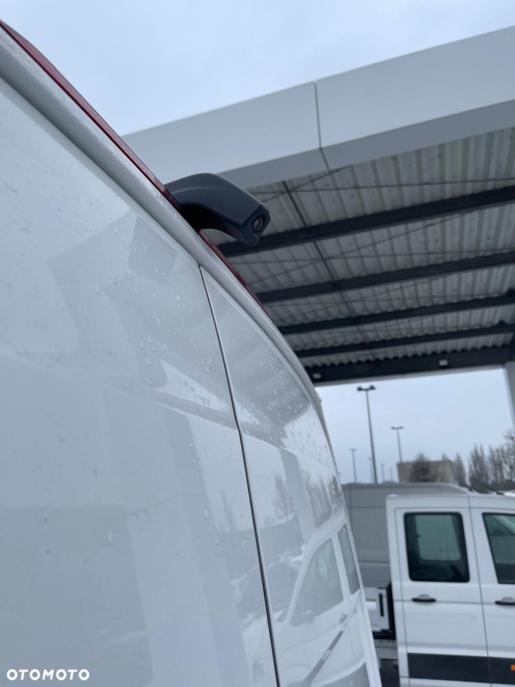 Volkswagen Crafter - 14