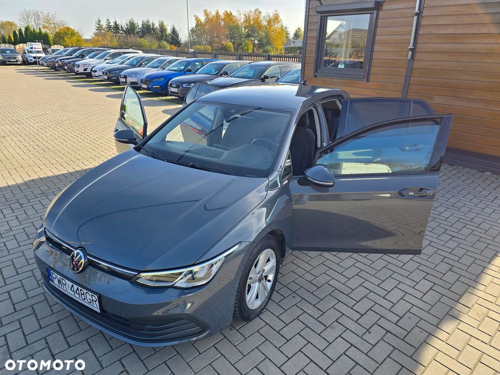 Volkswagen Golf - 37