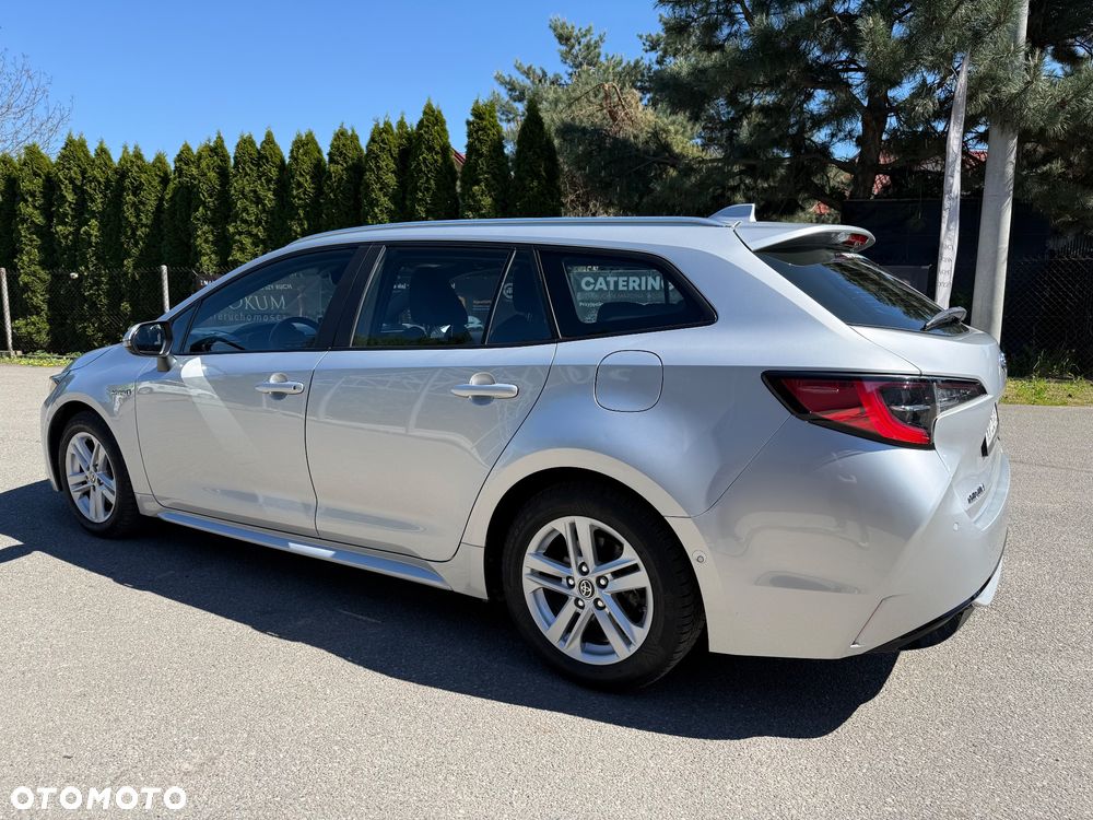 Toyota Corolla 2.0 Hybrid Comfort - 3