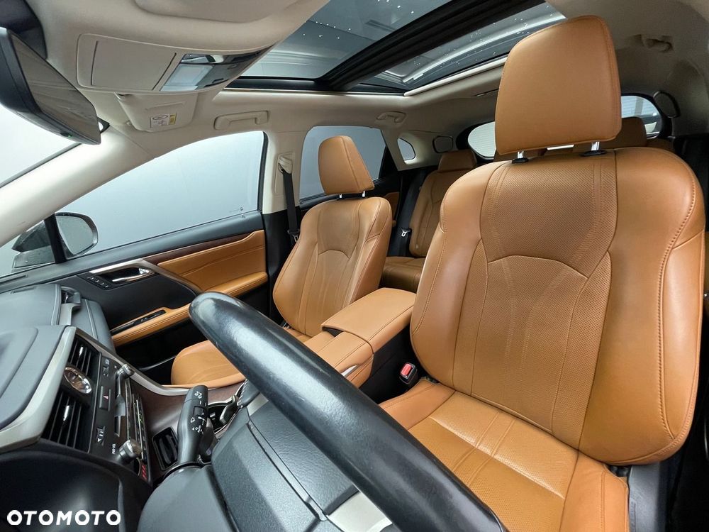Lexus RX 450h Omotenashi - 10