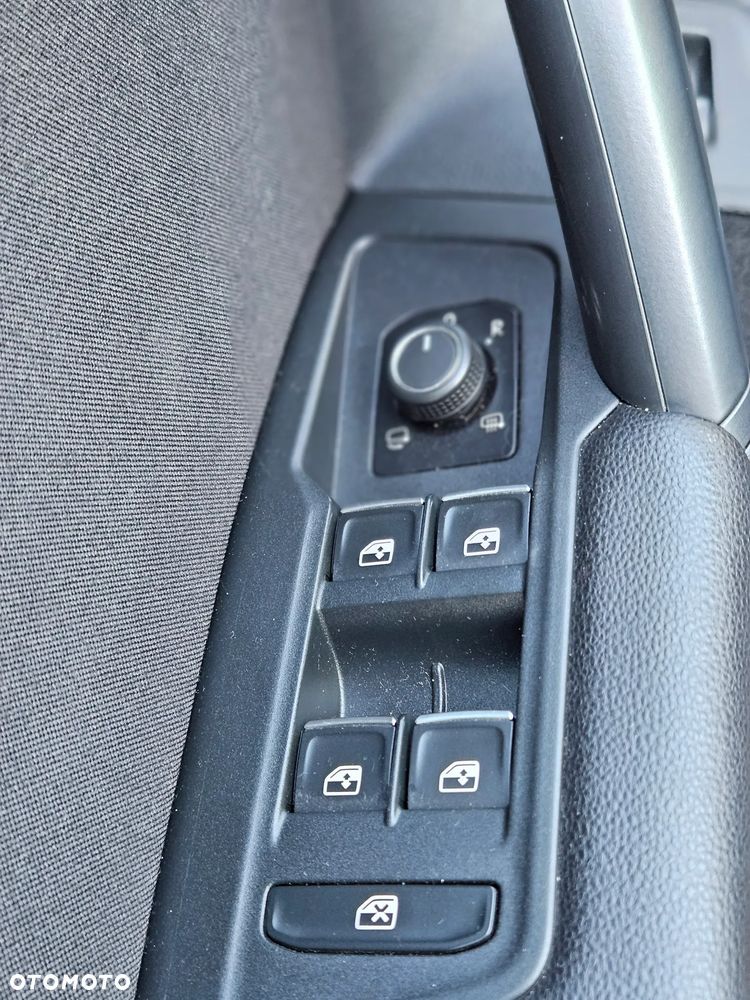 Volkswagen Tiguan 1.5 TSI EVO Elegance DSG - 9