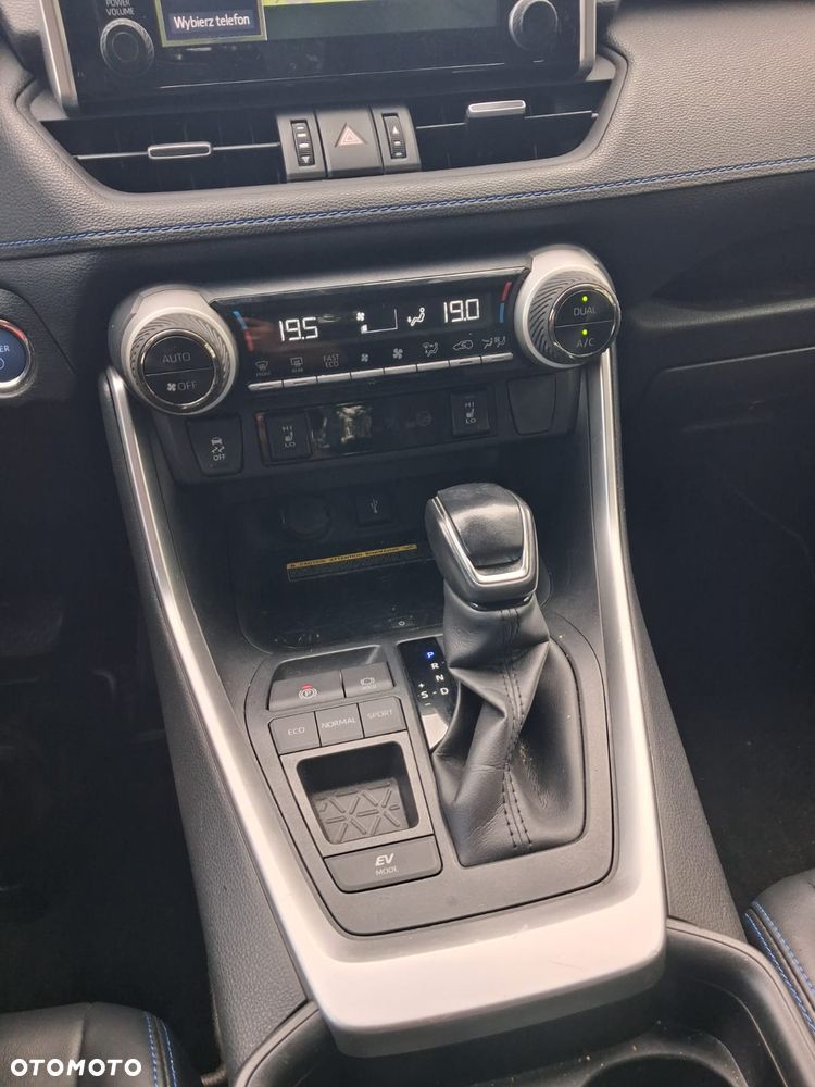 Toyota RAV4 2.5 Hybrid Executive 4x2 - 8