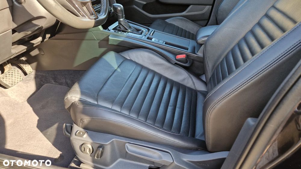 Volkswagen Passat 2.0 TDI BMT Highline DSG - 12