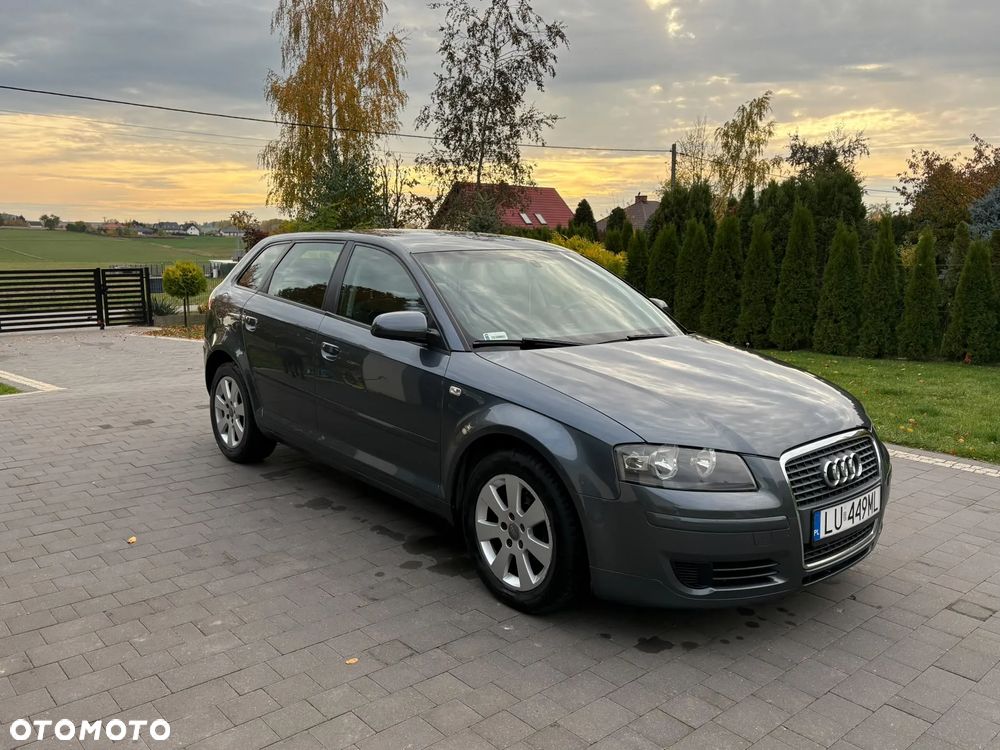 Audi A3 Sportback - 4