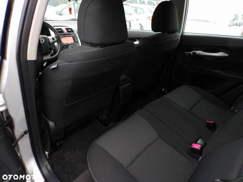 Toyota Auris - 24